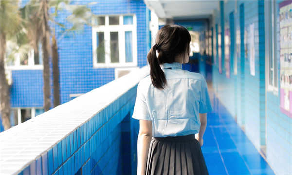 雄县如何找到一个可以帮助我生孩子的女人？